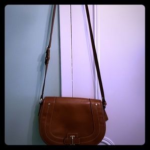Nine West Crossbody Saddle Bag EUC!!